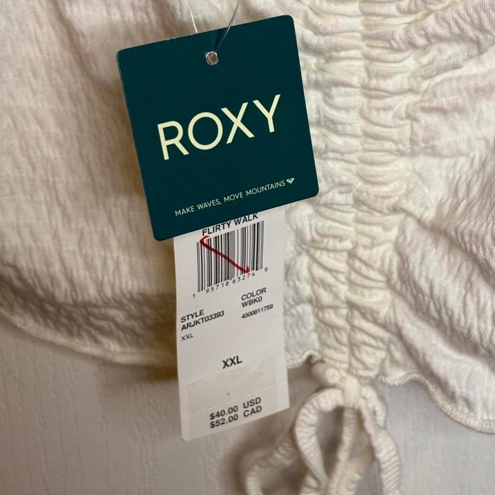 White Roxy tie front crop top - Picture 5 of 5